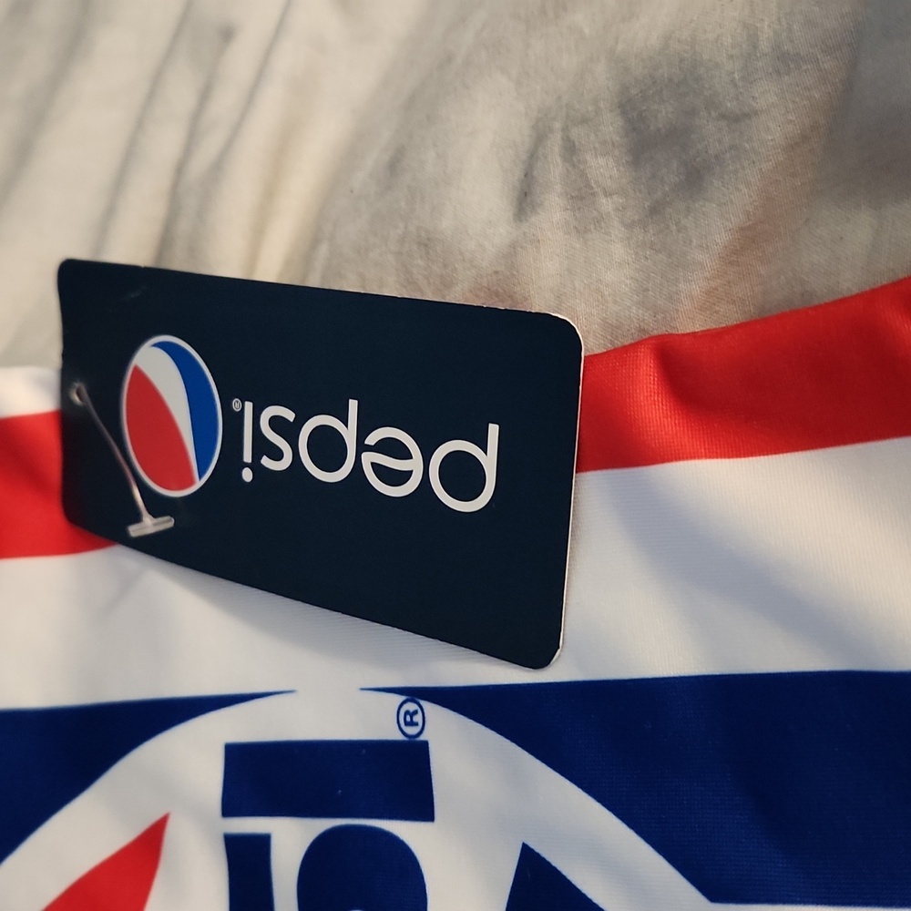 Pepsi - Picture 3 of 6